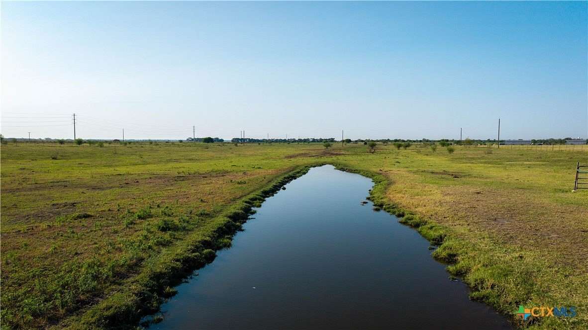 80 Acres of Agricultural Land for Sale in Seguin, Texas