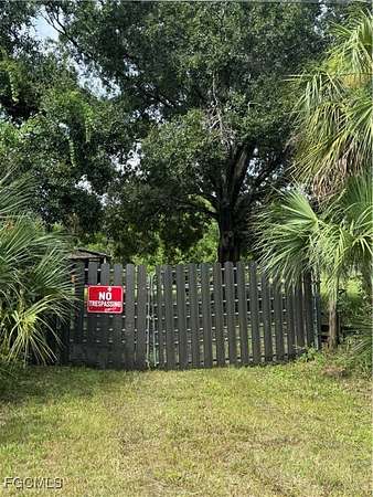 1.25 Acres of Residential Land for Sale in Clewiston, Florida
