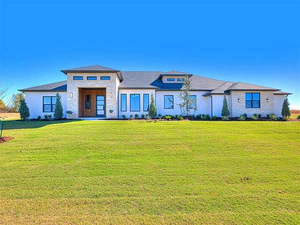 1.55 Acres of Residential Land with Home for Sale in Goldsby, Oklahoma