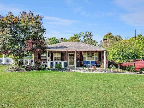 5.44 Acres of Residential Land with Home for Sale in Toronto, Ohio