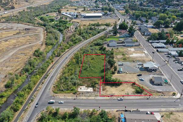0.22 Acres of Commercial Land for Sale in Phoenix, Oregon