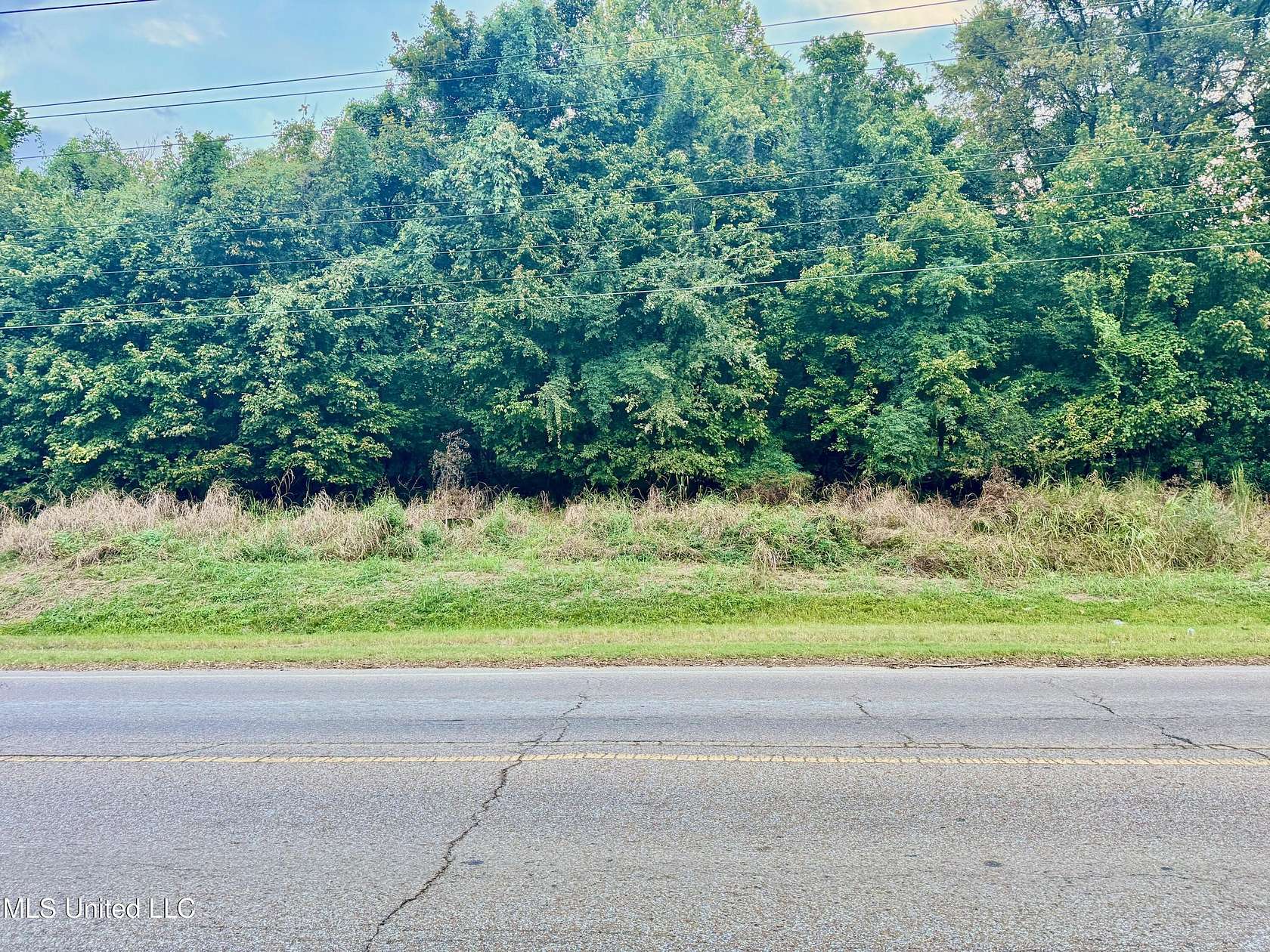 9.5 Acres of Land for Sale in Vicksburg, Mississippi