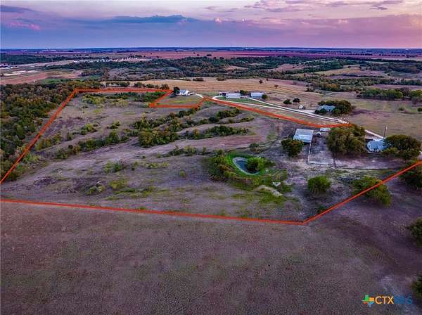 16 Acres of Land with Home for Sale in Maxwell, Texas