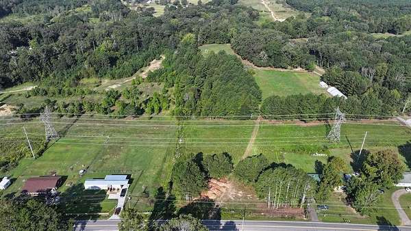 5 Acres of Residential Land for Sale in Calhoun, Georgia