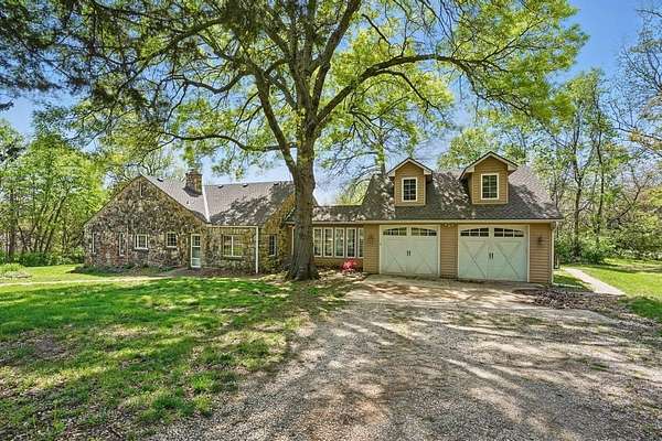 7.45 Acres of Residential Land with Home for Sale in Lee's Summit, Missouri