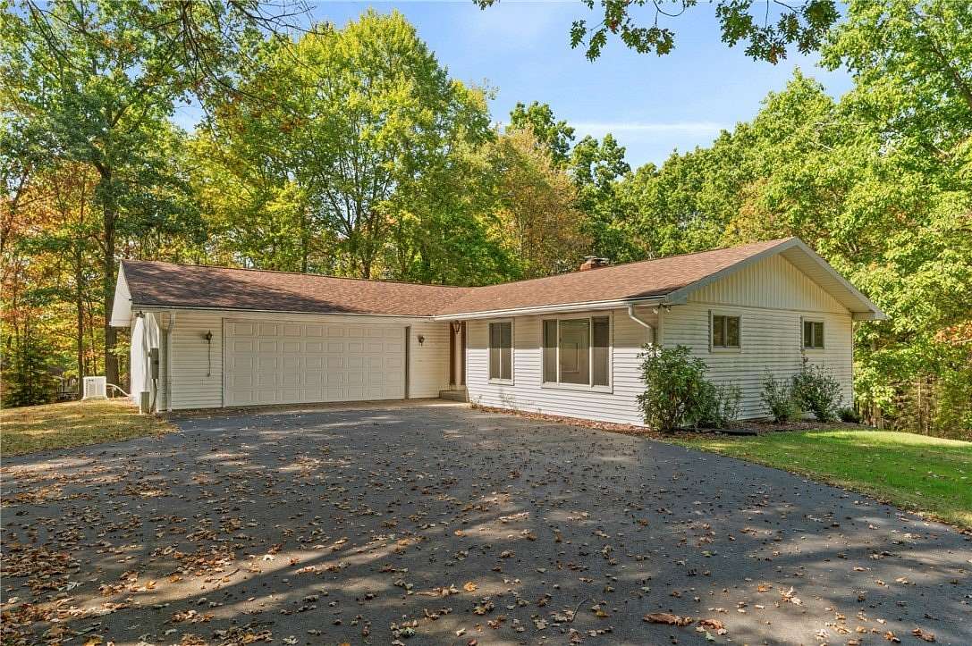 5.29 Acres of Residential Land with Home for Sale in Clay Township, Pennsylvania