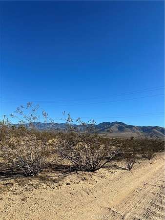 19.5 Acres of Land for Sale in Apple Valley, California
