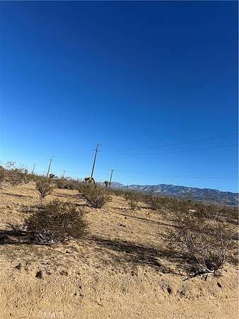 19.4 Acres of Land for Sale in Apple Valley, California