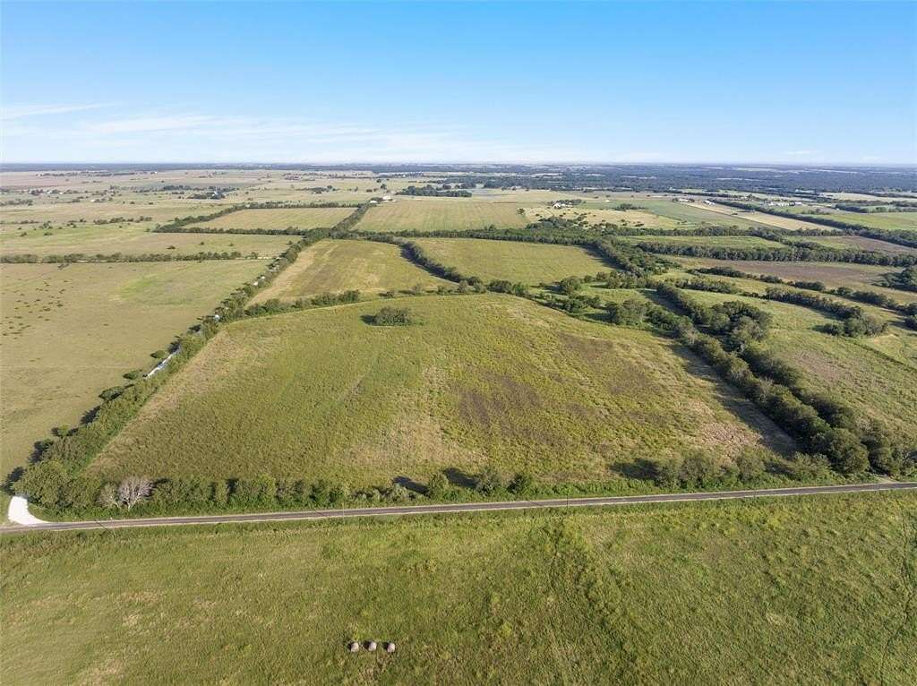 106 Acres of Recreational Land & Farm for Sale in Crawford, Texas