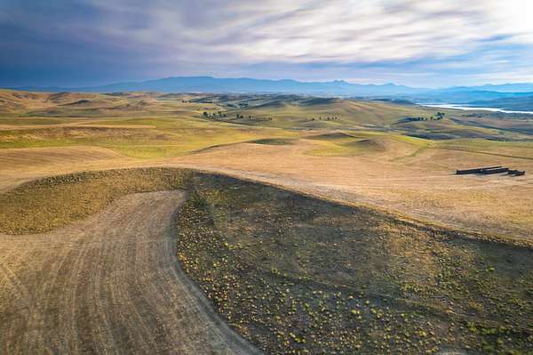 182 Acres of Recreational Land for Sale in Craig, Colorado