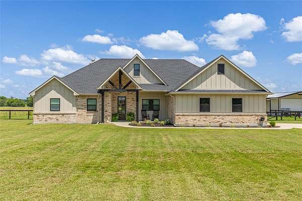 1.86 Acres of Residential Land with Home for Sale in Cumby, Texas