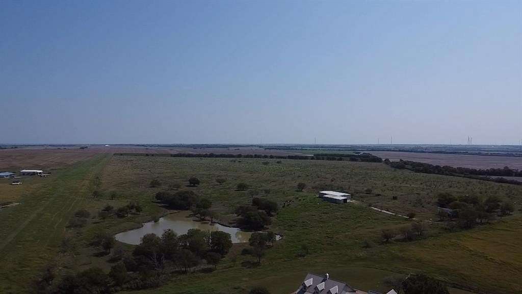 102 Acres of Agricultural Land for Sale in Mount Calm, Texas
