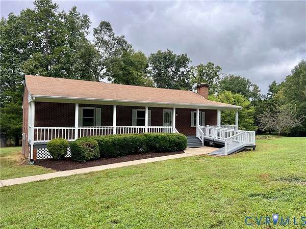 10.3 Acres of Land with Home for Sale in Amelia Court House, Virginia