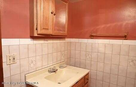 10.3 Acres of Land with Home for Sale in Catskill, New York