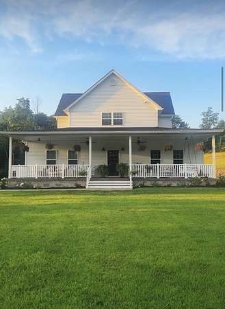 10 Acres of Land with Home for Sale in East Bernstadt, Kentucky