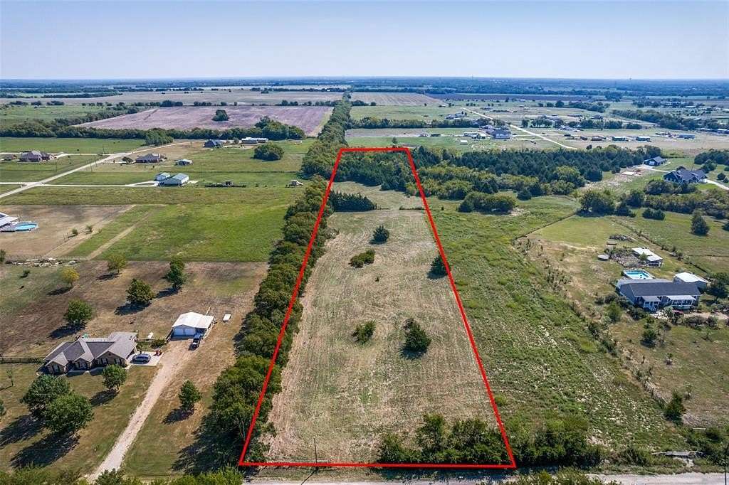 5.2 Acres of Land for Sale in Trenton, Texas