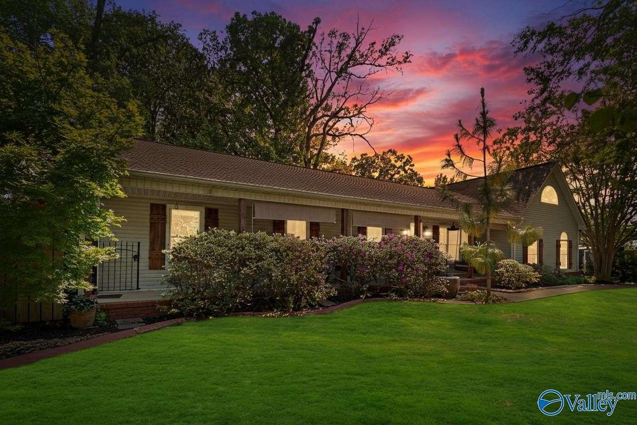 4 Acres of Residential Land with Home for Sale in Athens, Alabama