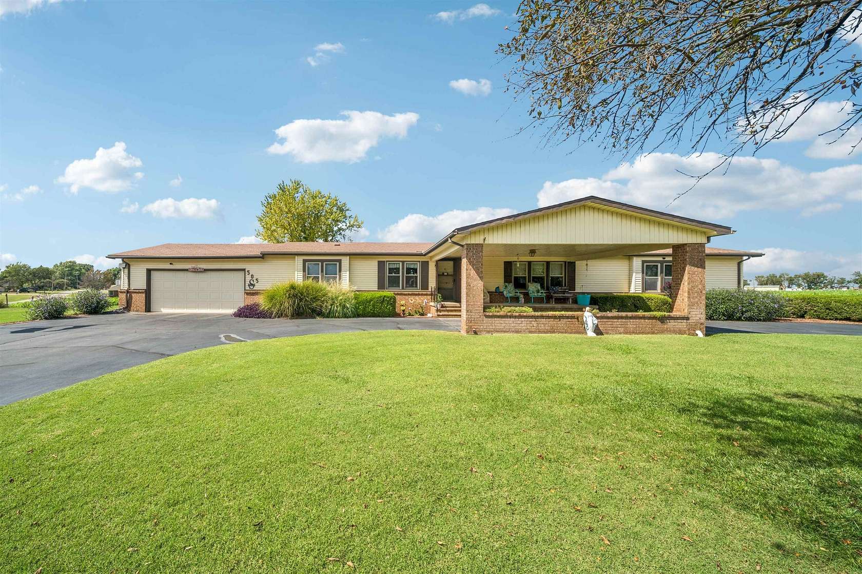 10.8 Acres of Land with Home for Sale in Caldwell, Kansas