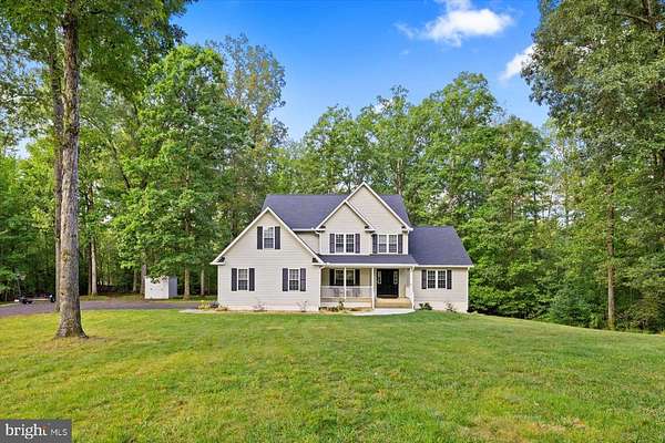 3 Acres of Residential Land with Home for Sale in Mineral, Virginia