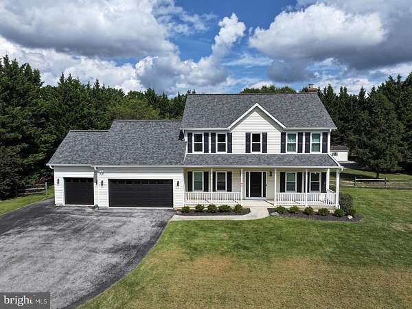 1.63 Acres of Residential Land with Home for Sale in Mount Airy, Maryland