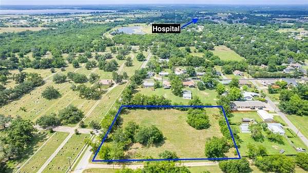 2 Acres of Residential Land for Sale in Sulphur Springs, Texas
