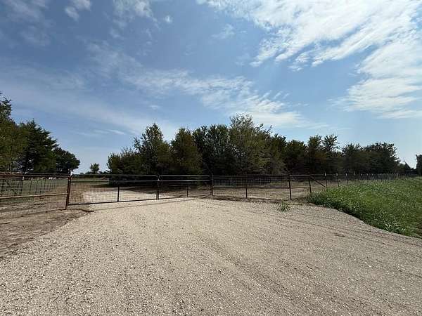 1 Acre of Residential Land for Sale in Greenville, Texas