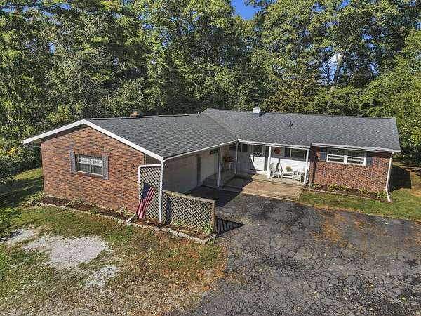 1.76 Acres of Residential Land with Home for Sale in Reynoldsburg, Ohio