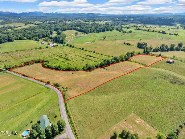 7.83 Acres of Land for Sale in Bulls Gap, Tennessee