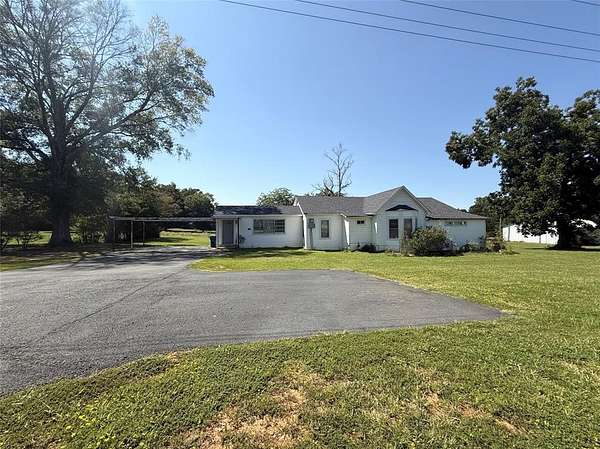 2.6 Acres of Residential Land with Home for Sale in Athens, Louisiana