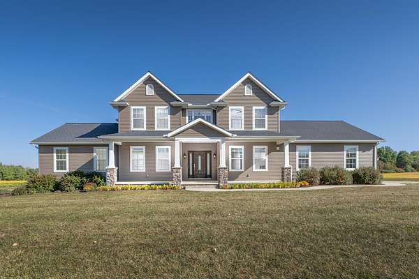 5.5 Acres of Residential Land with Home for Sale in Johnstown, Ohio