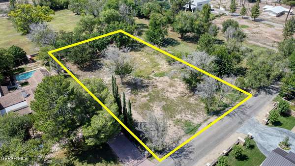 0.85 Acres of Residential Land for Sale in El Paso, Texas