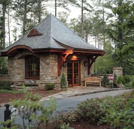 0.8 Acres of Residential Land for Sale in Suwanee, Georgia