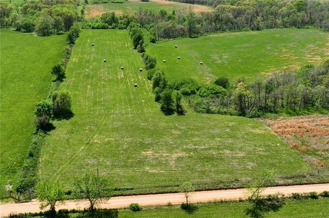 10 Acres of Residential Land for Sale in Bentonville, Arkansas