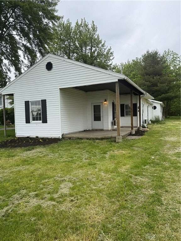 2 Acres of Residential Land with Home for Sale in Silvercreek Township, Ohio