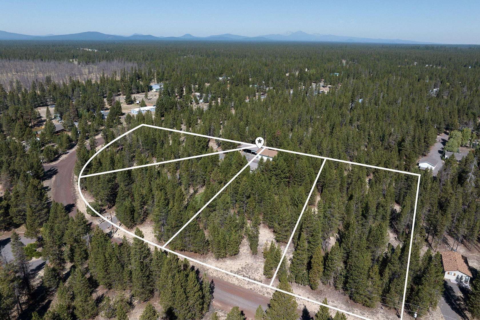 4.39 Acres of Residential Land with Home for Sale in La Pine, Oregon