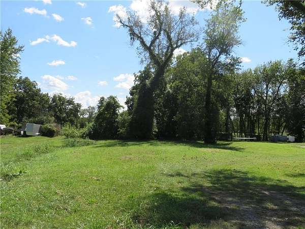 0.16 Acres of Residential Land for Sale in Osawatomie, Kansas