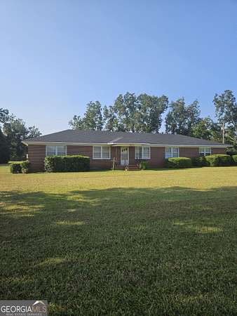 3.4 Acres of Residential Land with Home for Sale in Millen, Georgia
