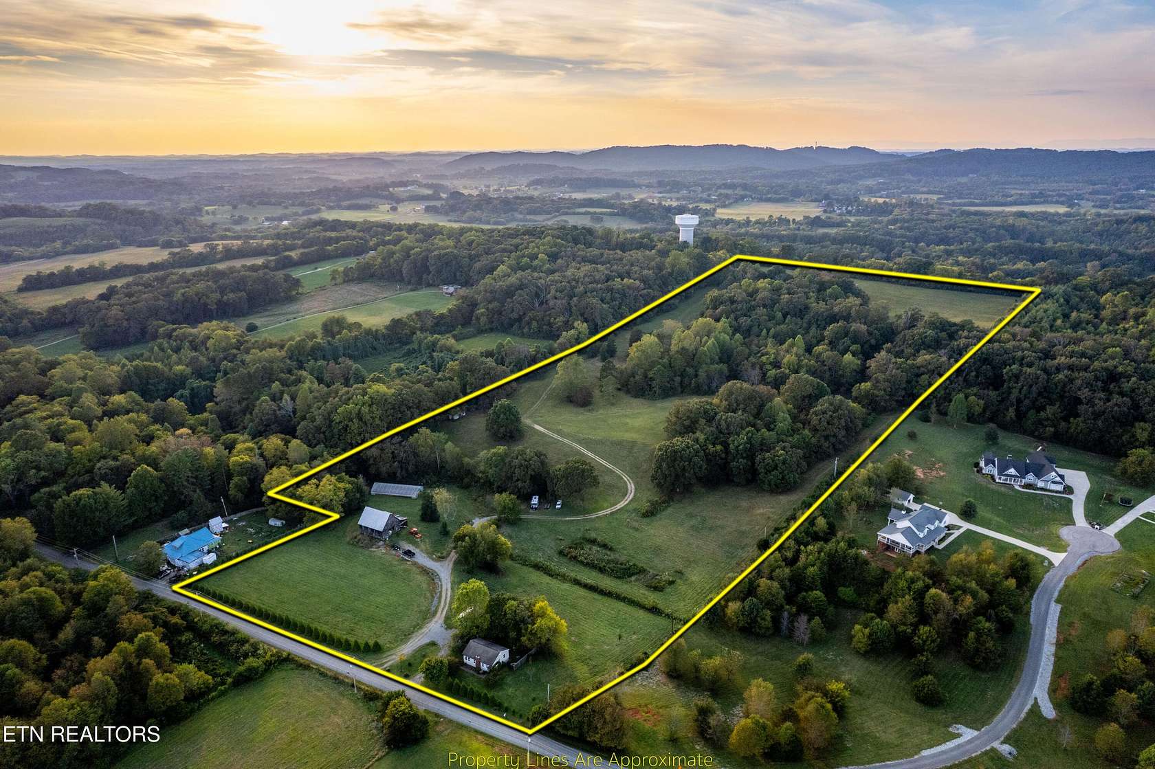 33.4 Acres of Land for Sale in Maryville, Tennessee