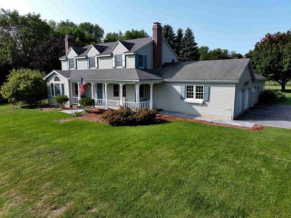 10.4 Acres of Land with Home for Sale in Grand Isle, Vermont