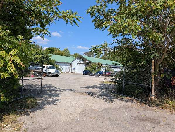 2.47 Acres of Mixed-Use Land for Sale in Anderson, Indiana