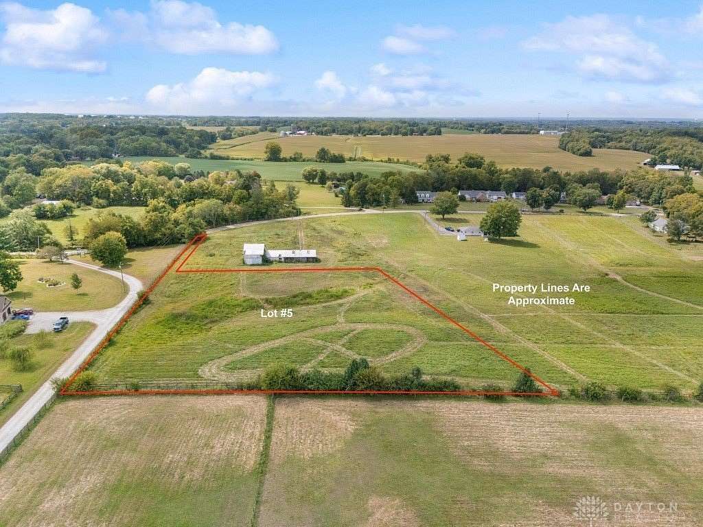 2.68 Acres of Residential Land for Sale in Clearcreek Township, Ohio