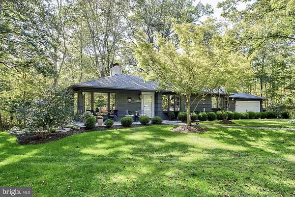 5.69 Acres of Residential Land with Home for Sale in Stockton, New Jersey