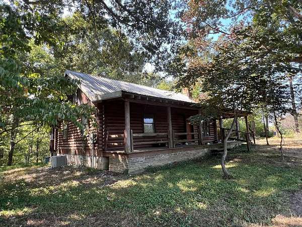 28.8 Acres of Land with Home for Sale in Sweeden, Kentucky