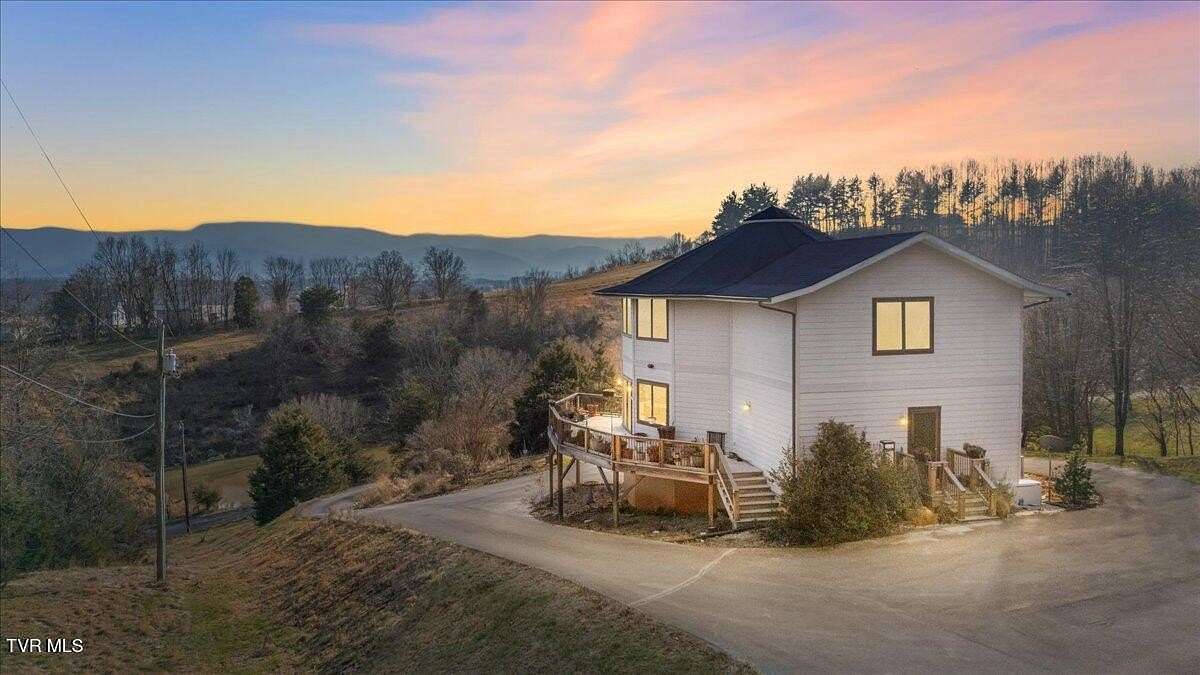 1.73 Acres of Land with Home for Sale in Chuckey, Tennessee