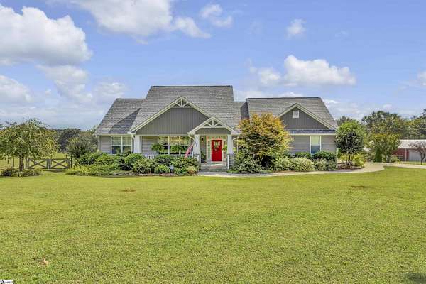 187 Acres of Land with Home for Sale in Troy, South Carolina