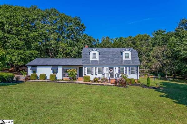 1.78 Acres of Residential Land with Home for Sale in Piedmont, South Carolina