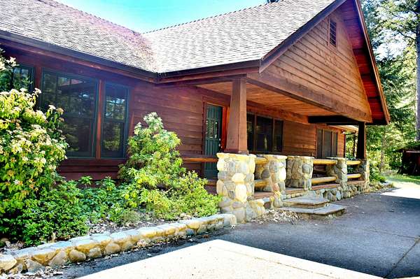 6.1 Acres of Residential Land with Home for Sale in Cave Junction, Oregon