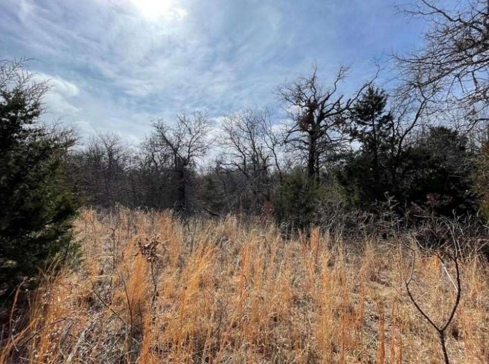 6 Acres of Residential Land for Sale in Harrah, Oklahoma