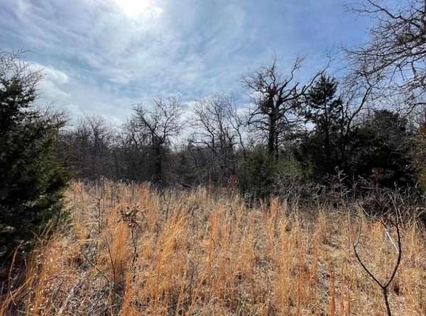 6 Acres of Residential Land for Sale in Harrah, Oklahoma