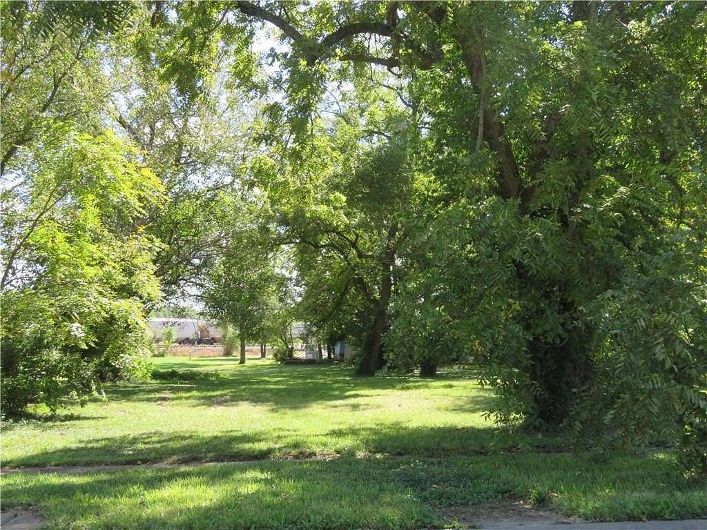 0.16 Acres of Residential Land for Sale in Osawatomie, Kansas